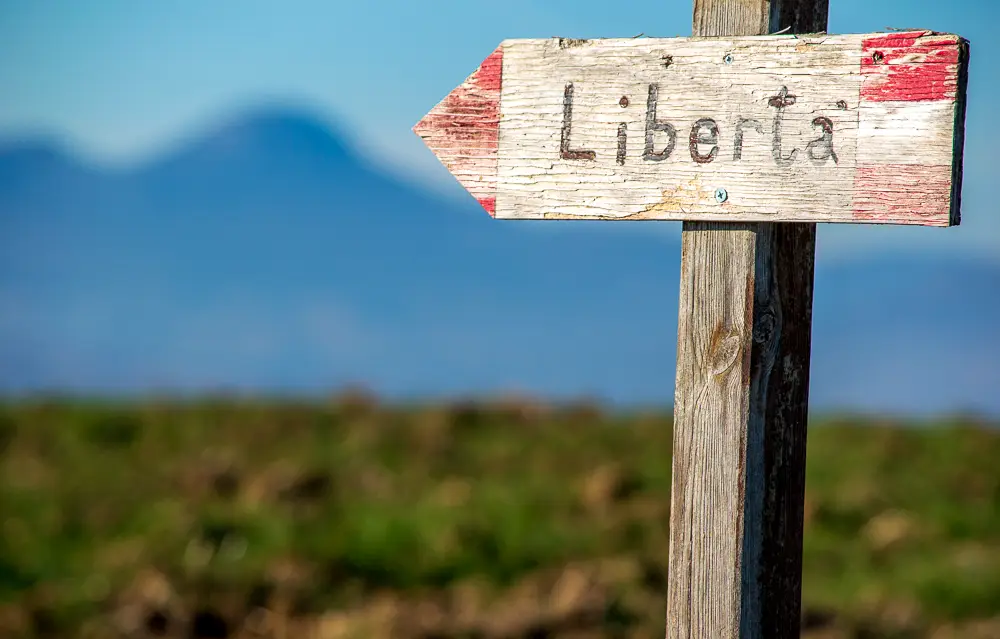 Solo la verità e la limpidezza di vita rende veramente liberi...