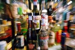 Alcol: Parlamento Ue chiede calorie e rischi in etichetta